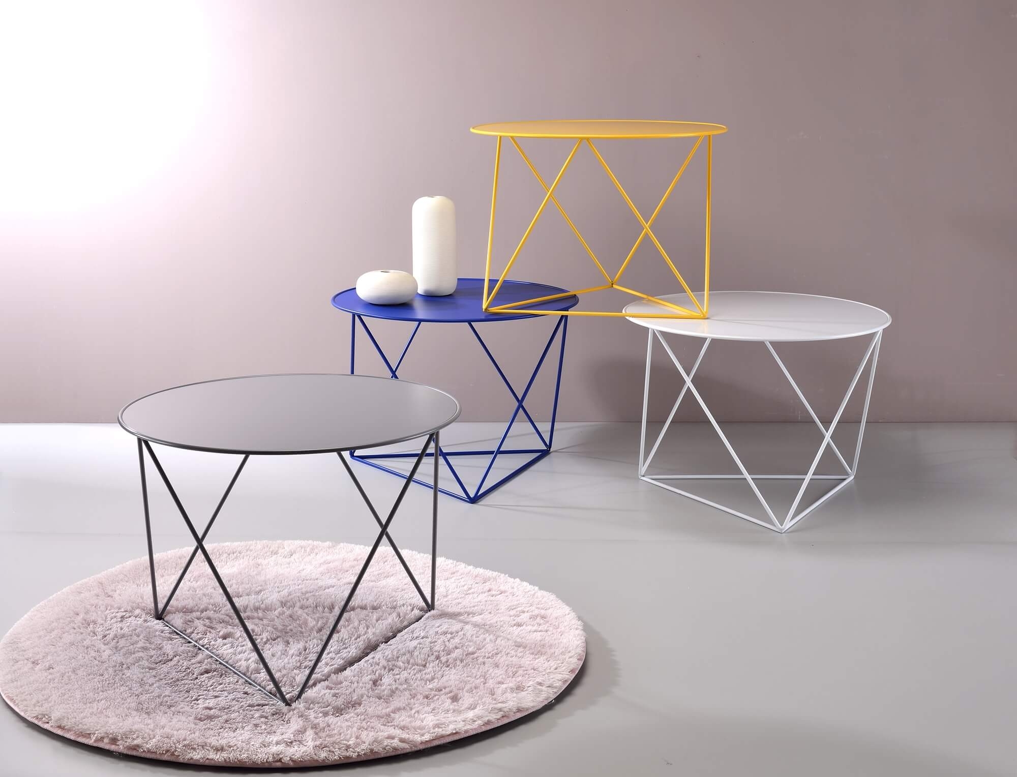 Epidia Metal Round Accent Table