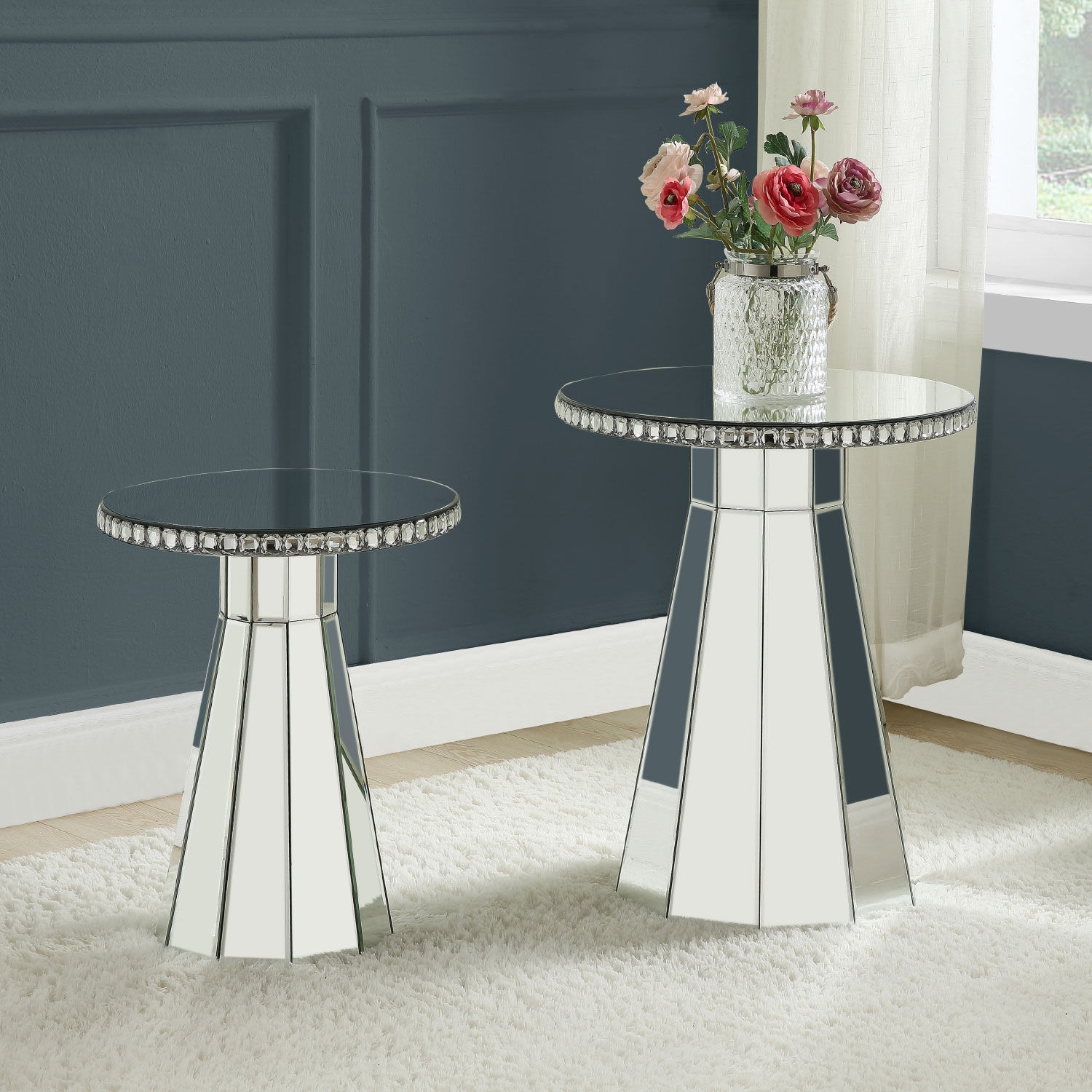 Lotus 97958 Mirrored/Faux Crystals Accent Table