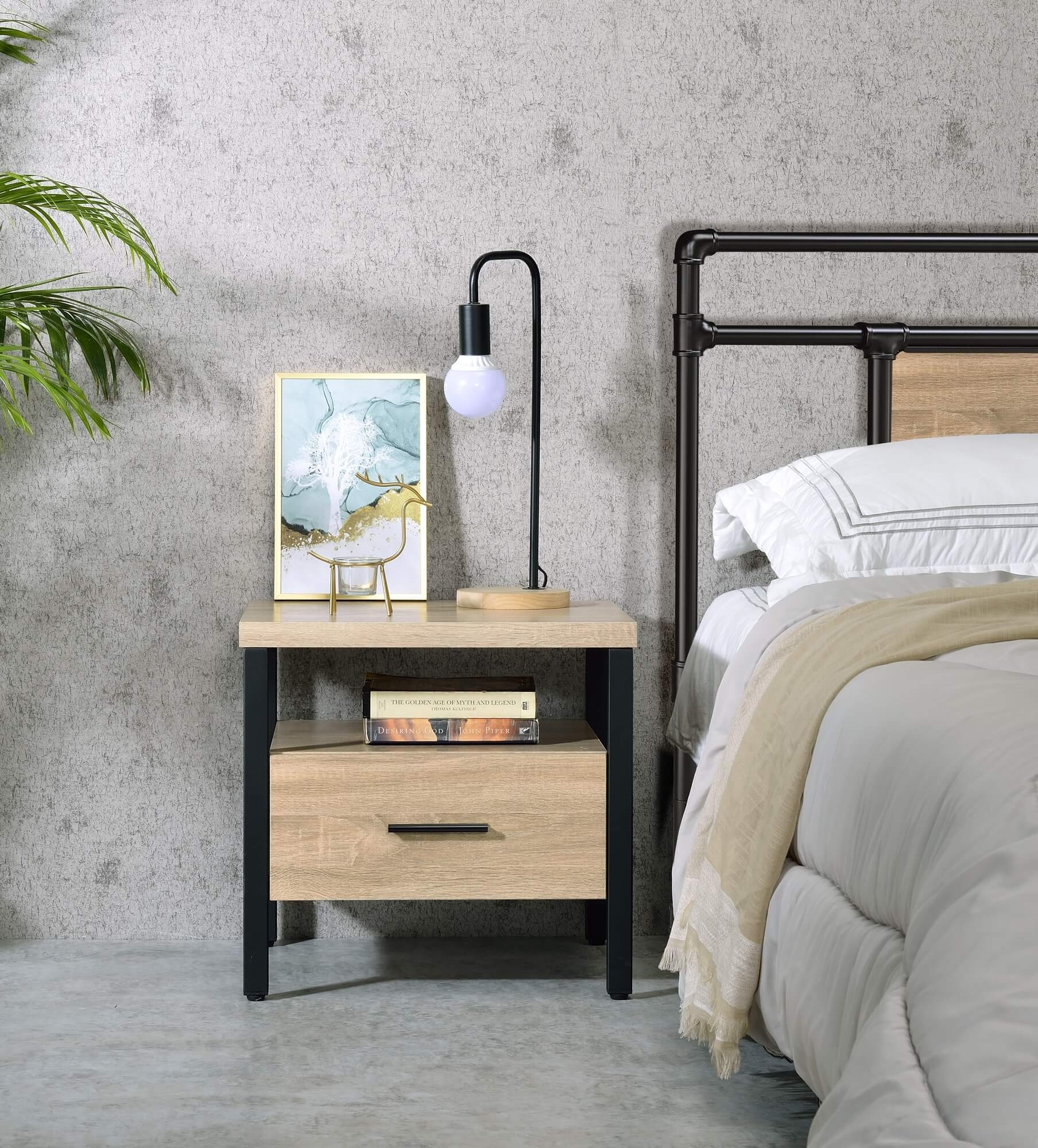 Yawan Wood/Metal Accent Table/Nightstand