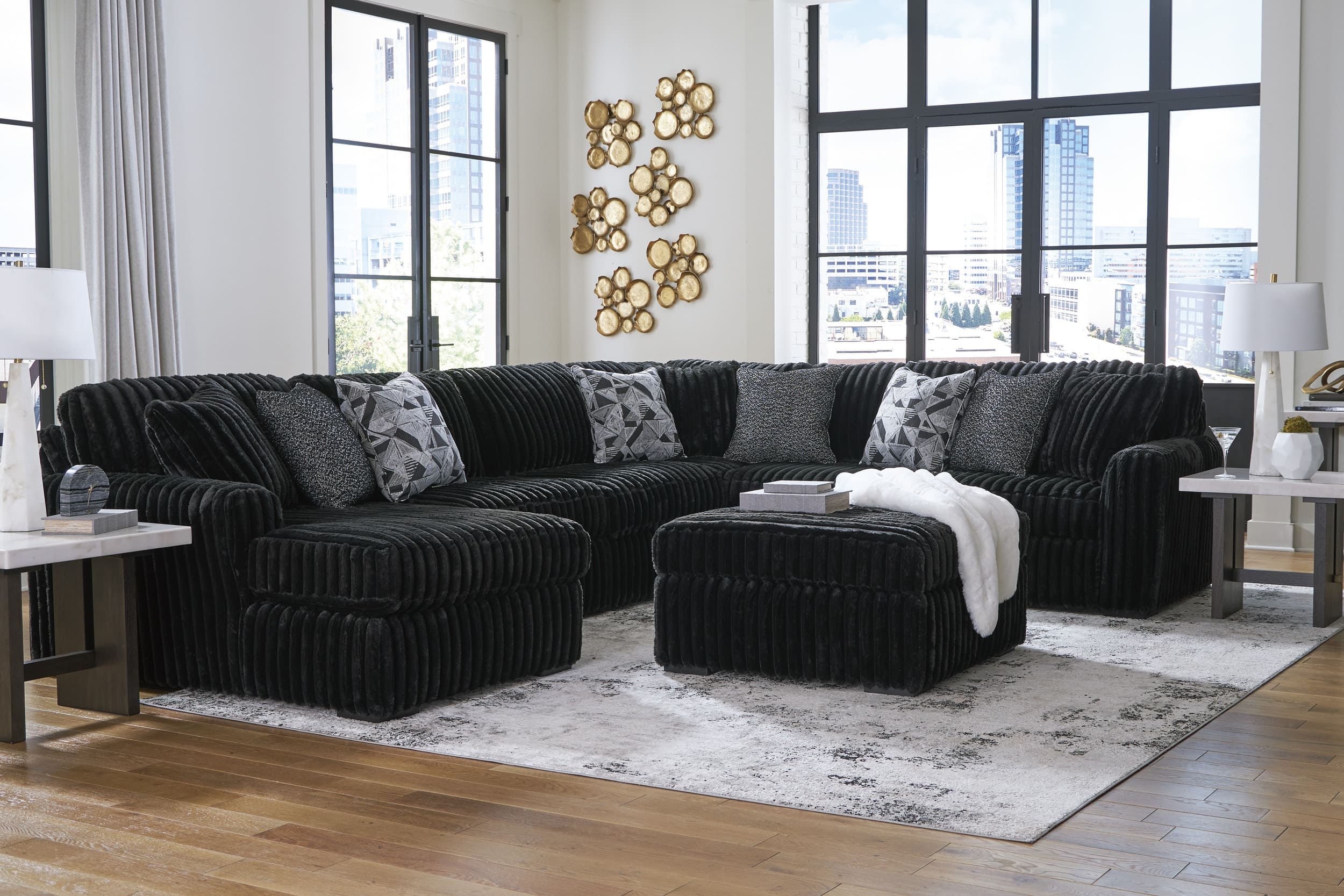 Midnight-Madness 4-Piece Polyester U-Shaped Sectional Sofa w/Left Arm Chaise Facing