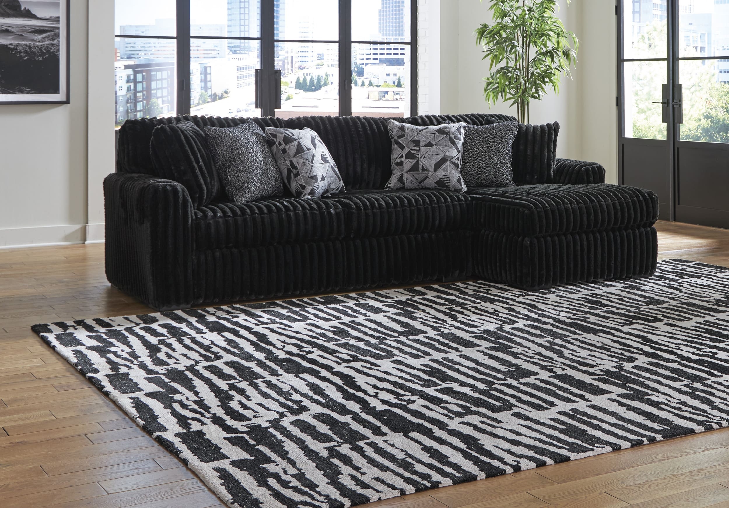 Midnight-Madness 2-Piece Polyester L-Shaped Sectional Sofa w/Right Arm Chaise Facing