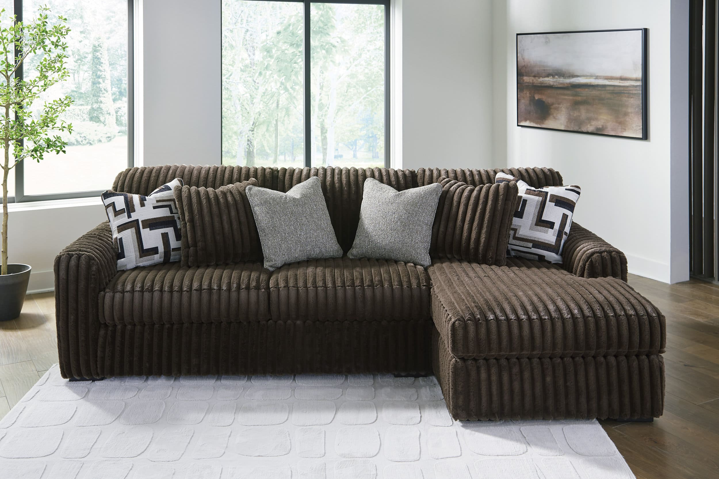 Midnight-Madness 2-Piece Polyester Sectional Sofa w/RAF Chaise