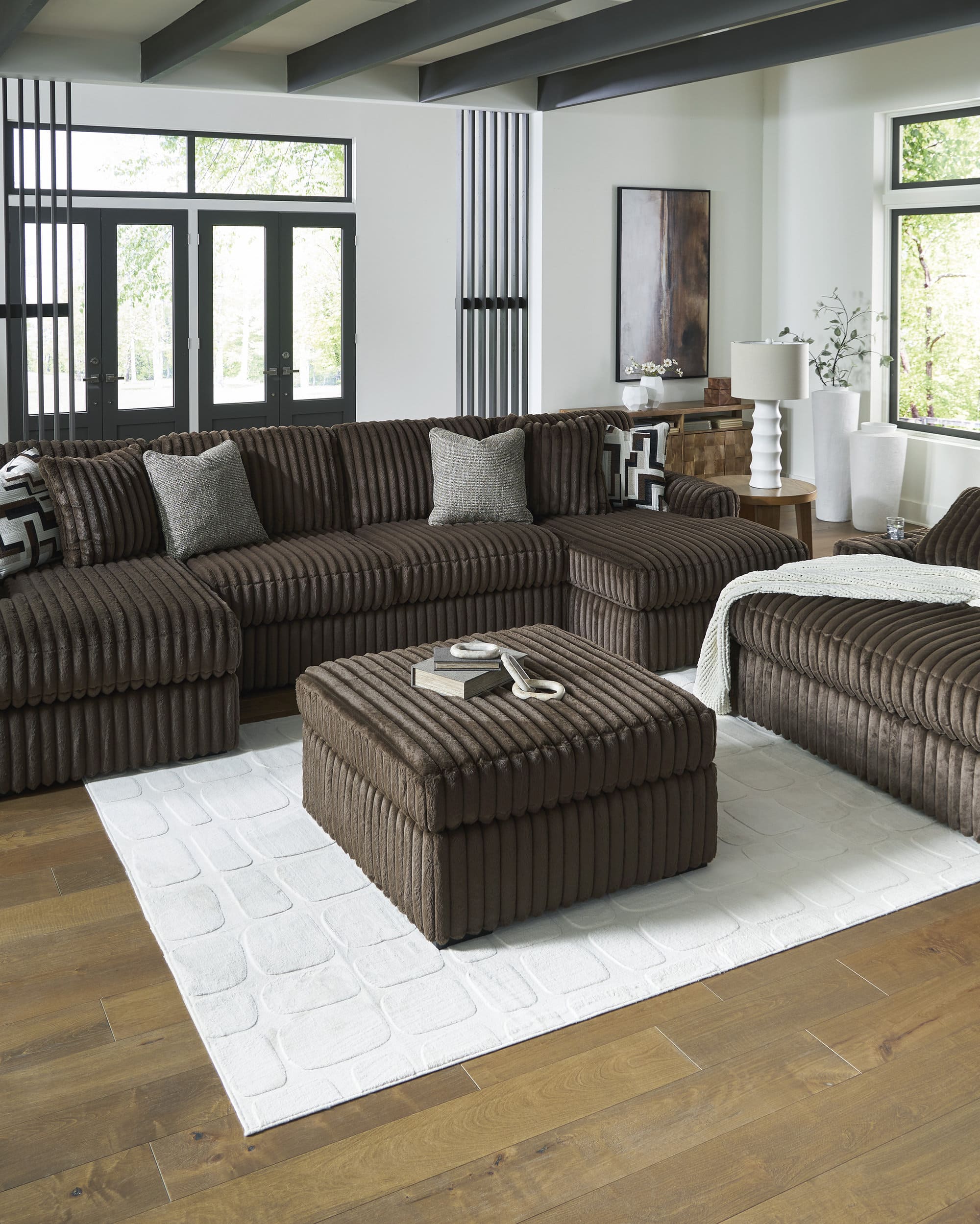 Midnight-Madness 3-Piece U-Shaped Polyester Sectional Sofa w/2 Chaises