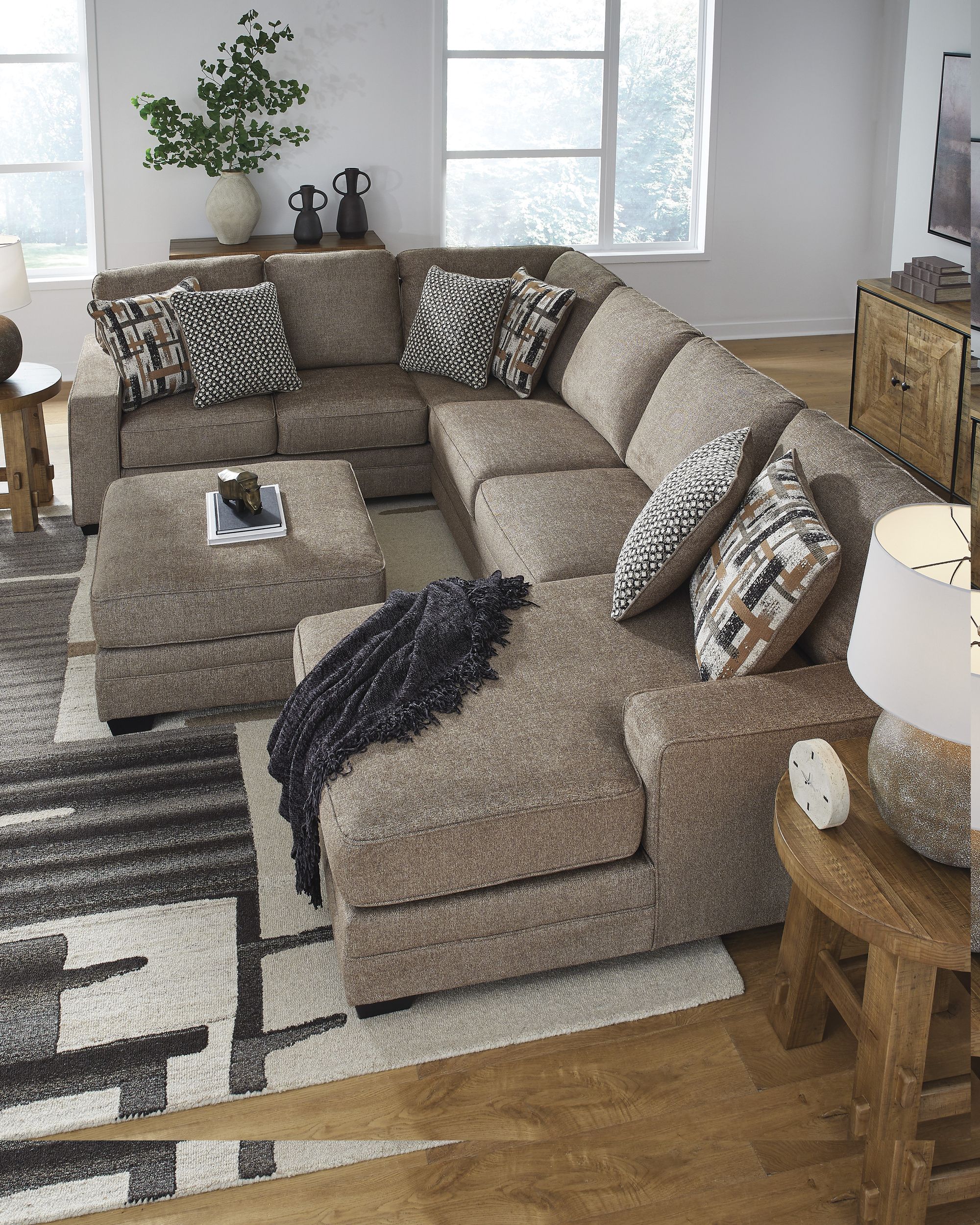 Cannonbrook 3-Piece Polyester U-Shaped Sectional Sofa w/Right Arm Chaise Facing