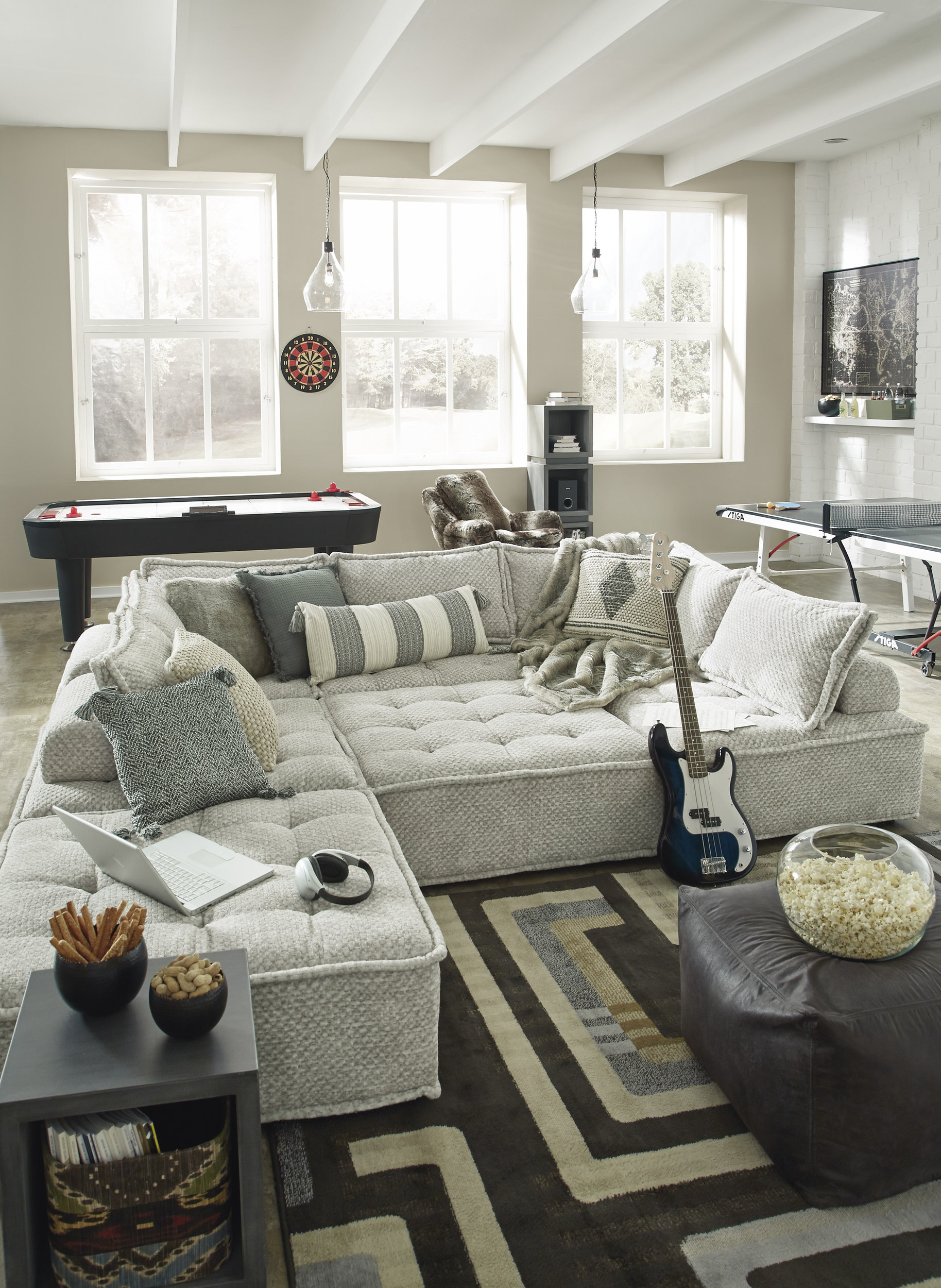 Bales Polyester 7-Piece Modular Sectional