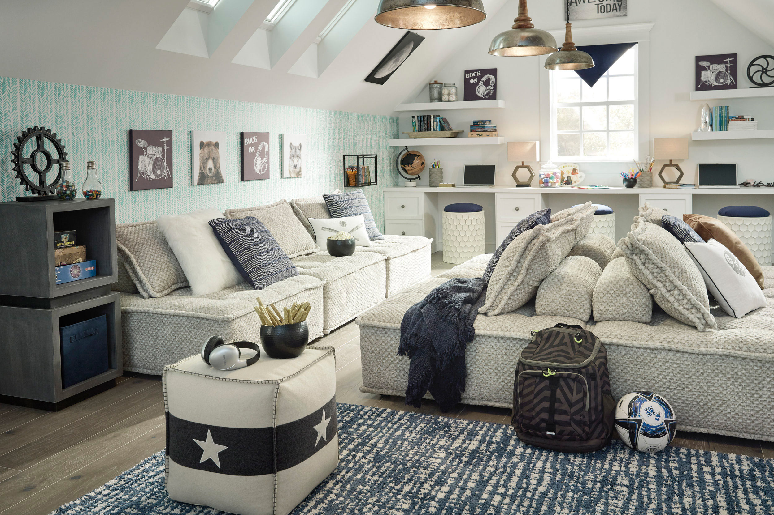 Bales Polyester 7-Piece Modular Sectional