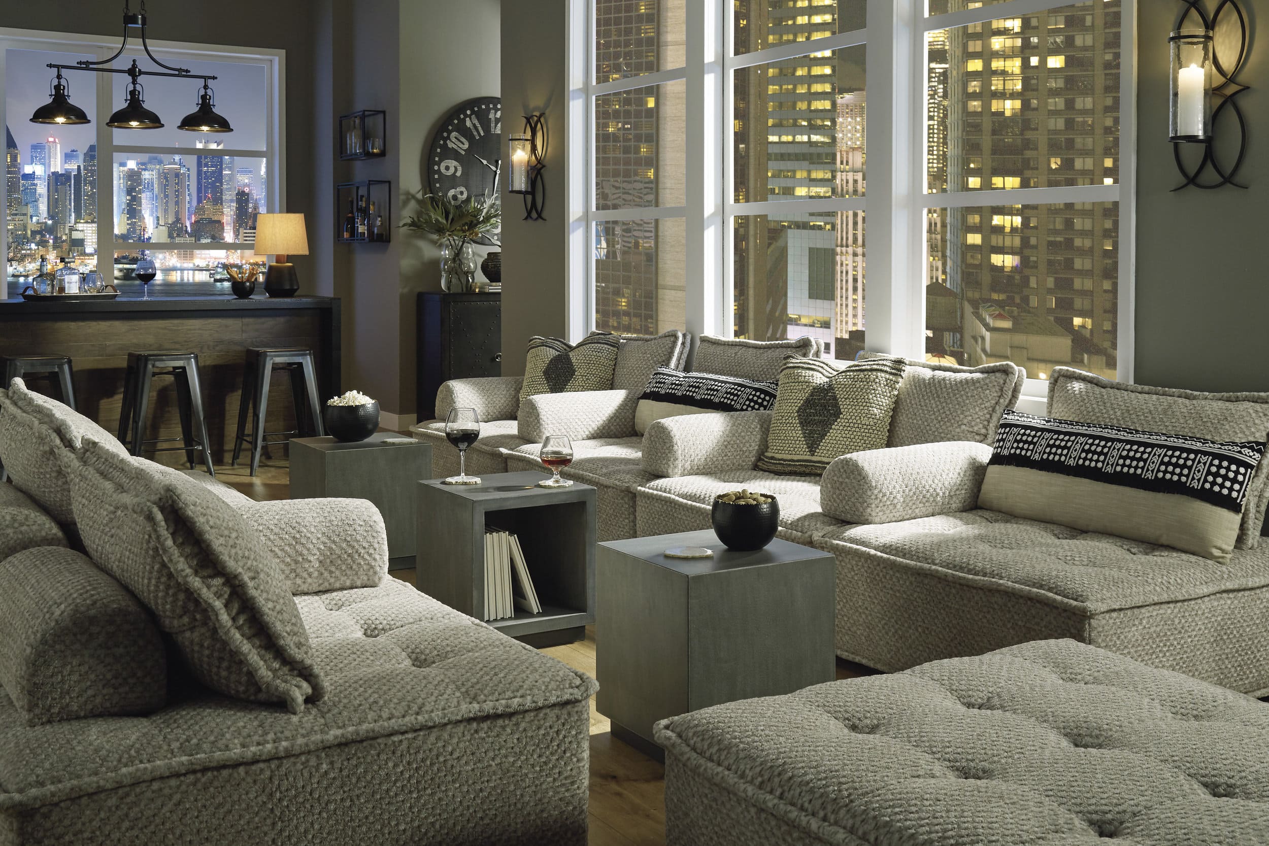 Bales Polyester 8-Piece Modular Sectional