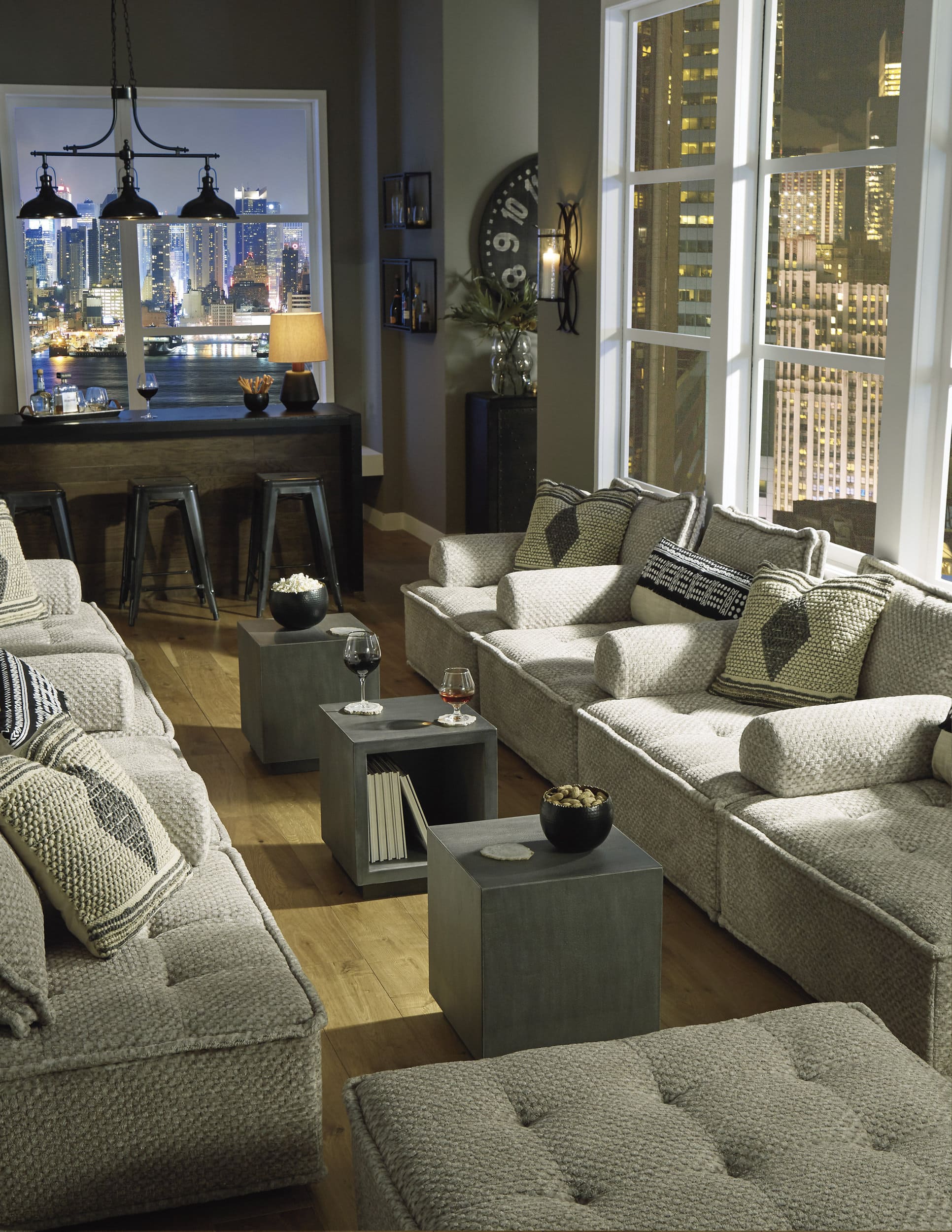 Bales Polyester 8-Piece Modular Sectional
