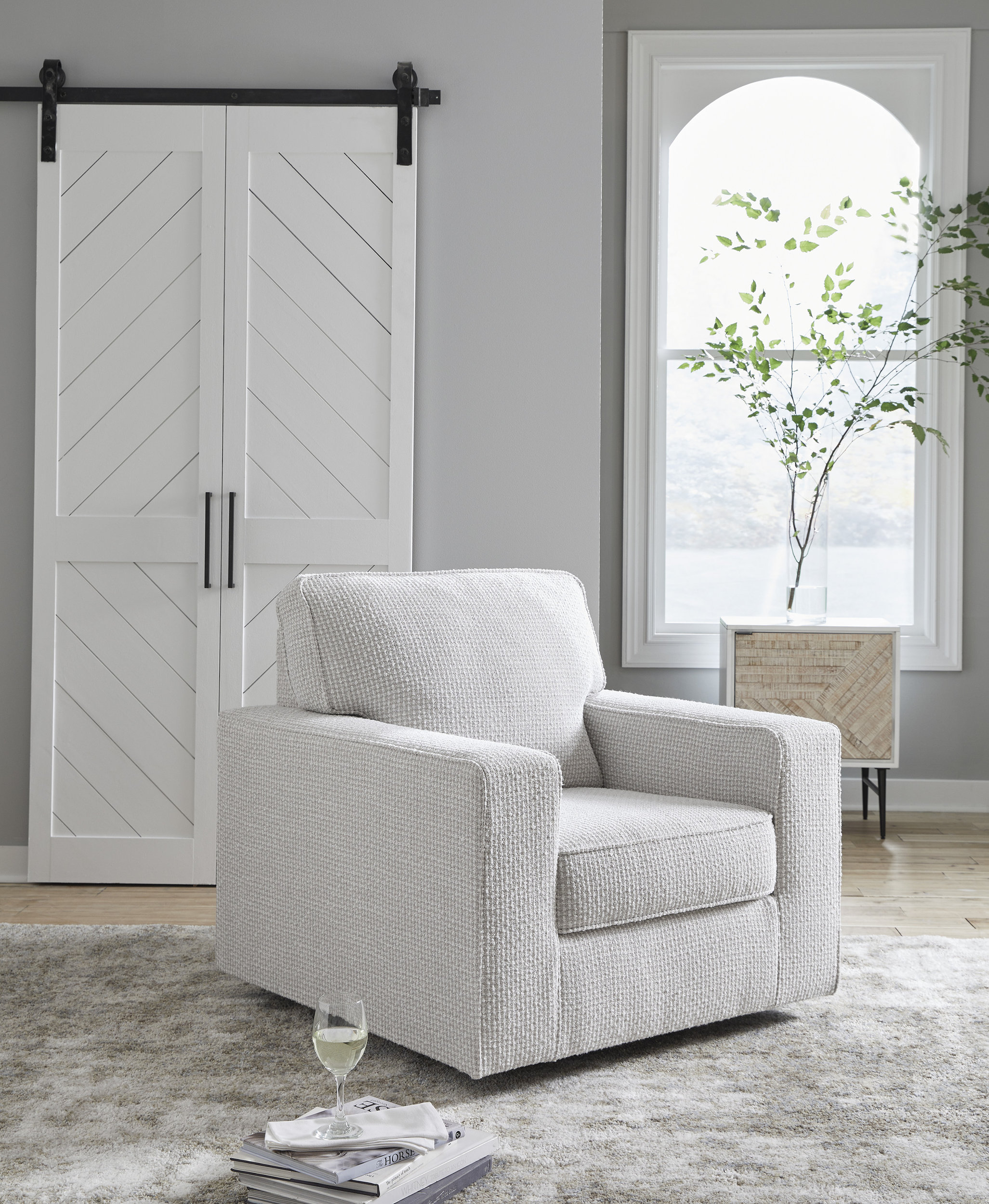 Olwenburg Polyester/Metal Swivel Accent Chair