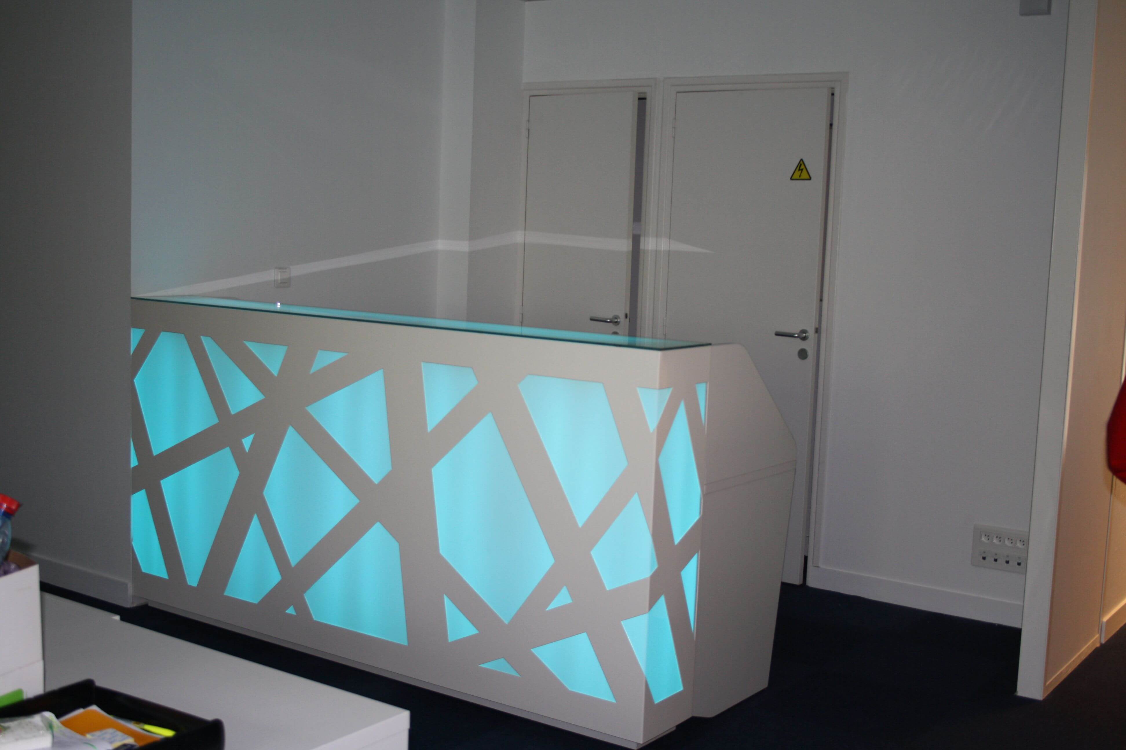 ZIG-ZAG W126" Straight Reception Desk w/RGB Light