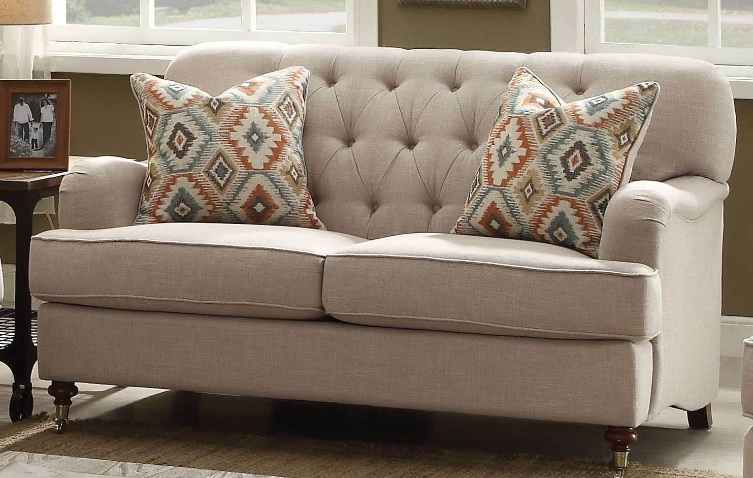 Alianza Fabric Loveseat