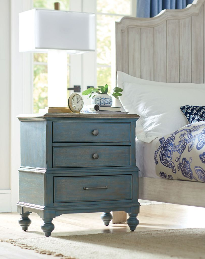 Litchfield Hanover Wood Sleigh Bedroom Set