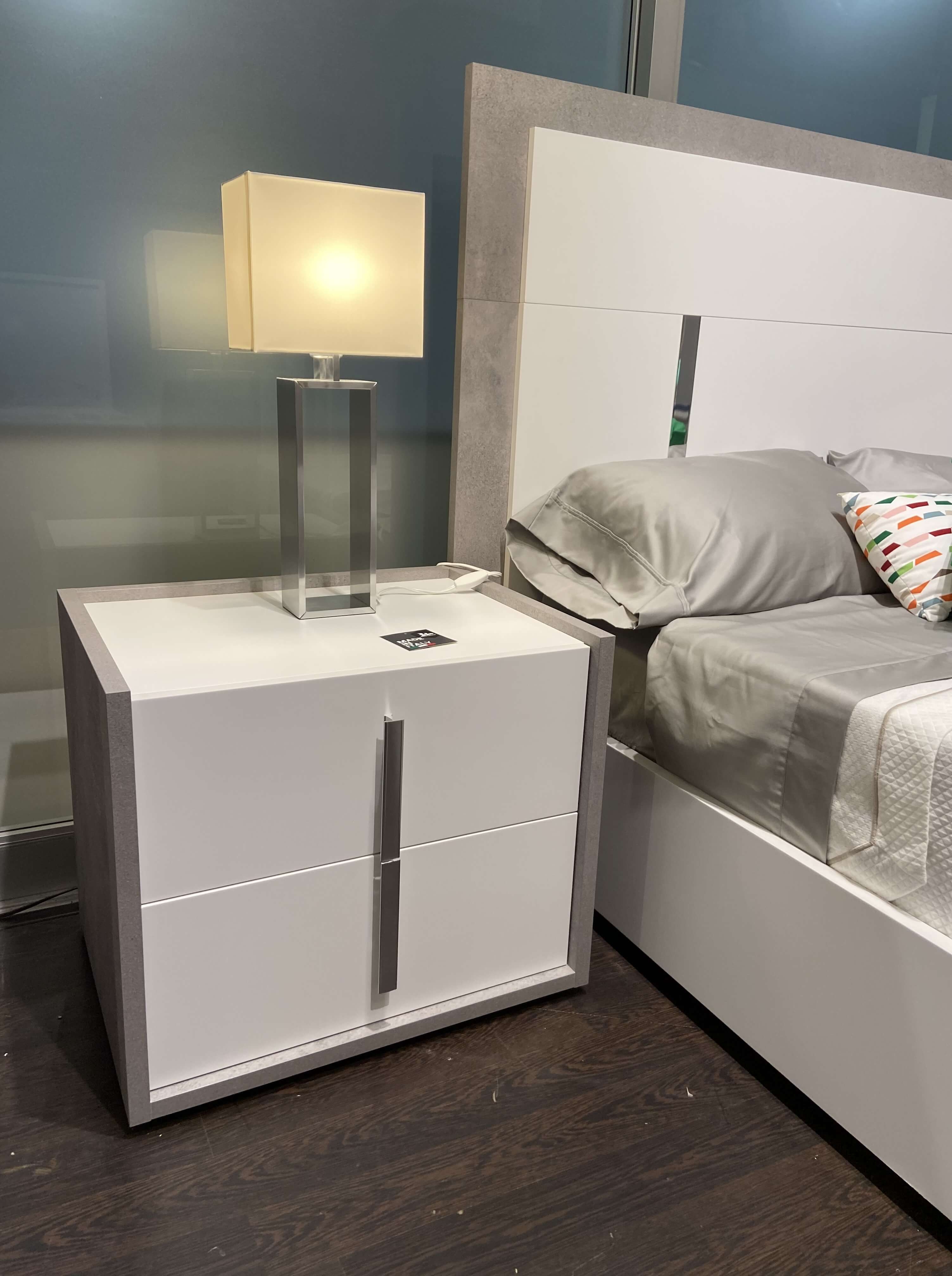 Ada Premium Wood Veneer 2-Drawer Nightstand