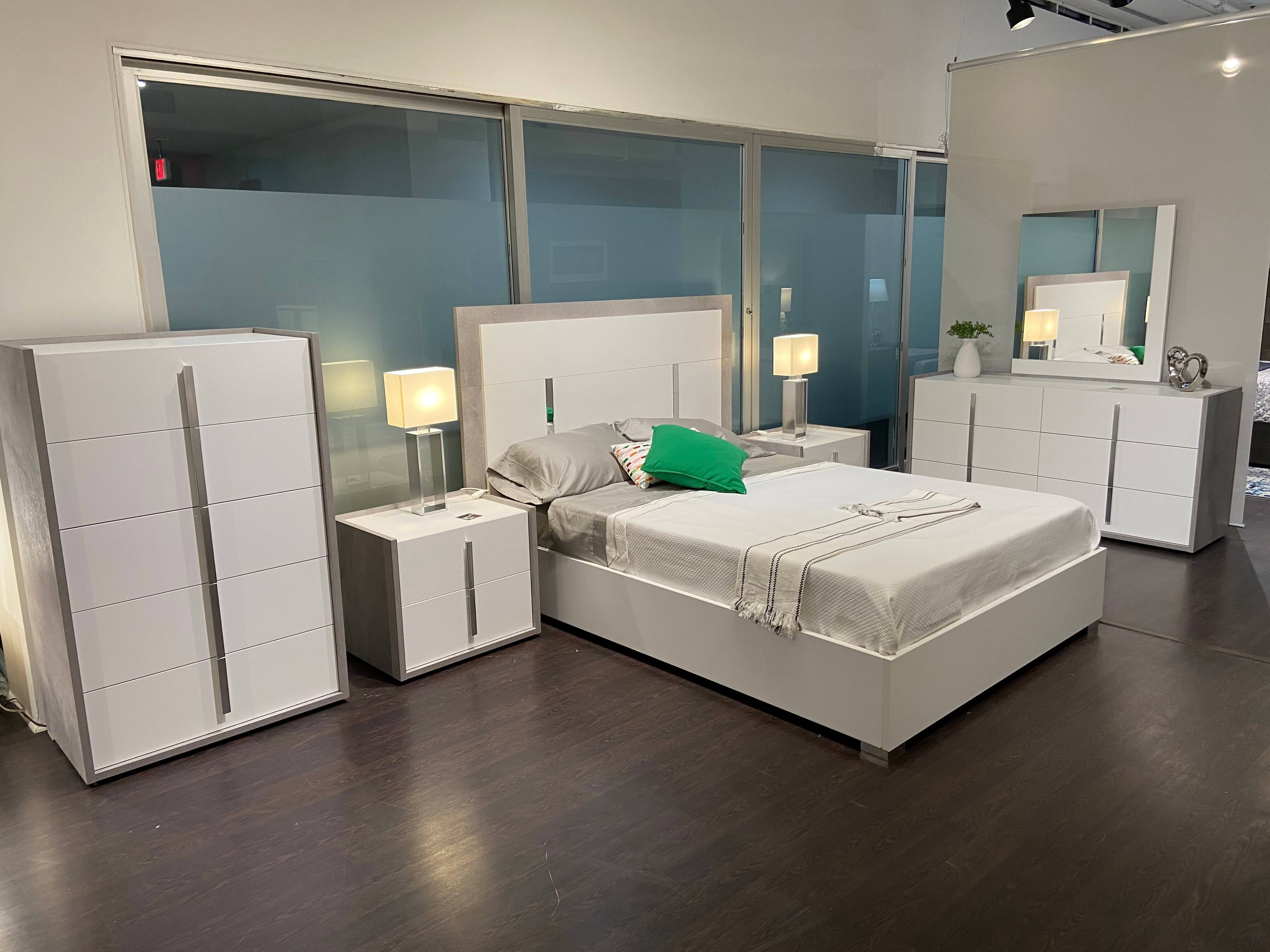 Ada Premium Wood Veneer Bedroom Set