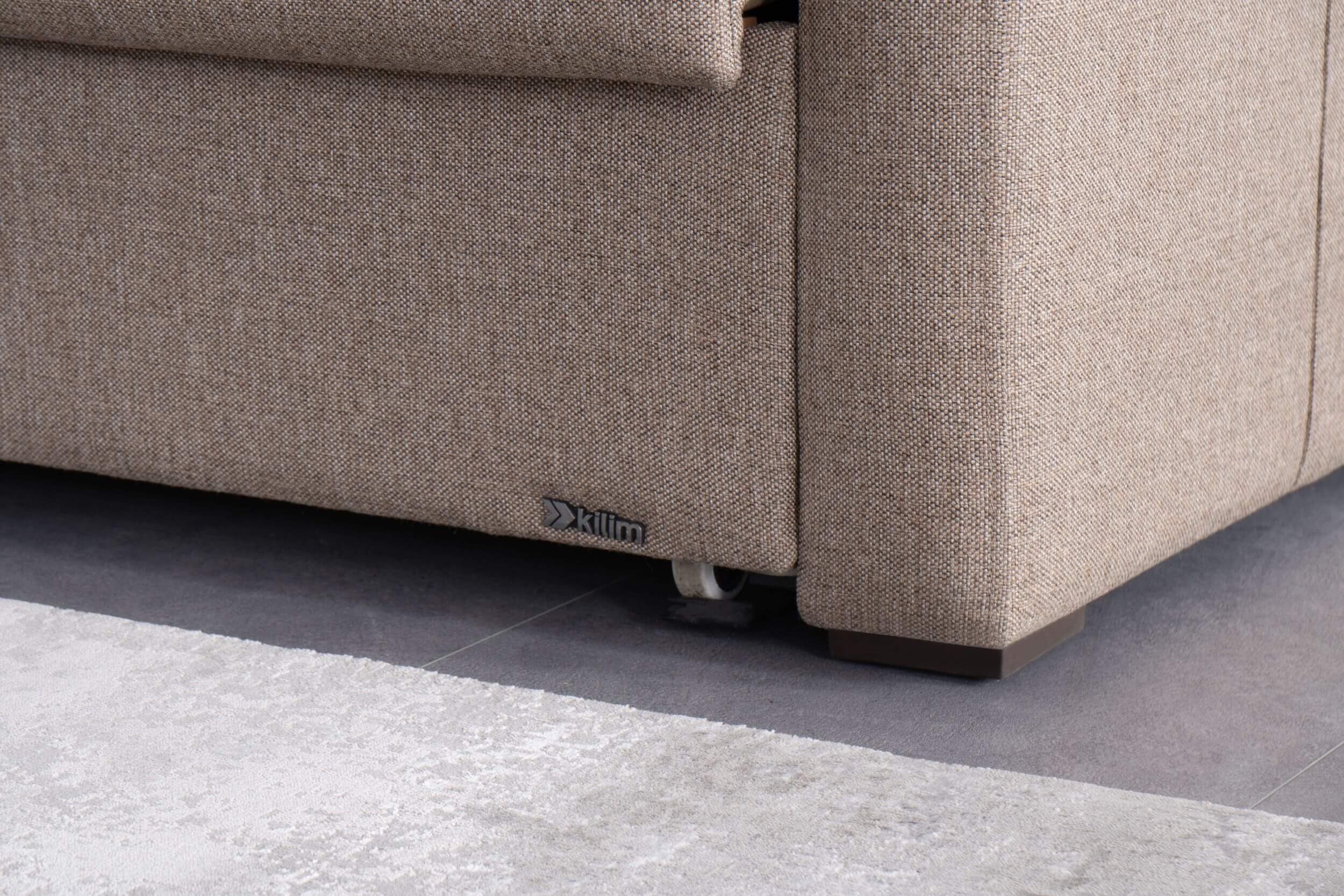 Kilim Pull Out Brown Loveseat Leg Fabric