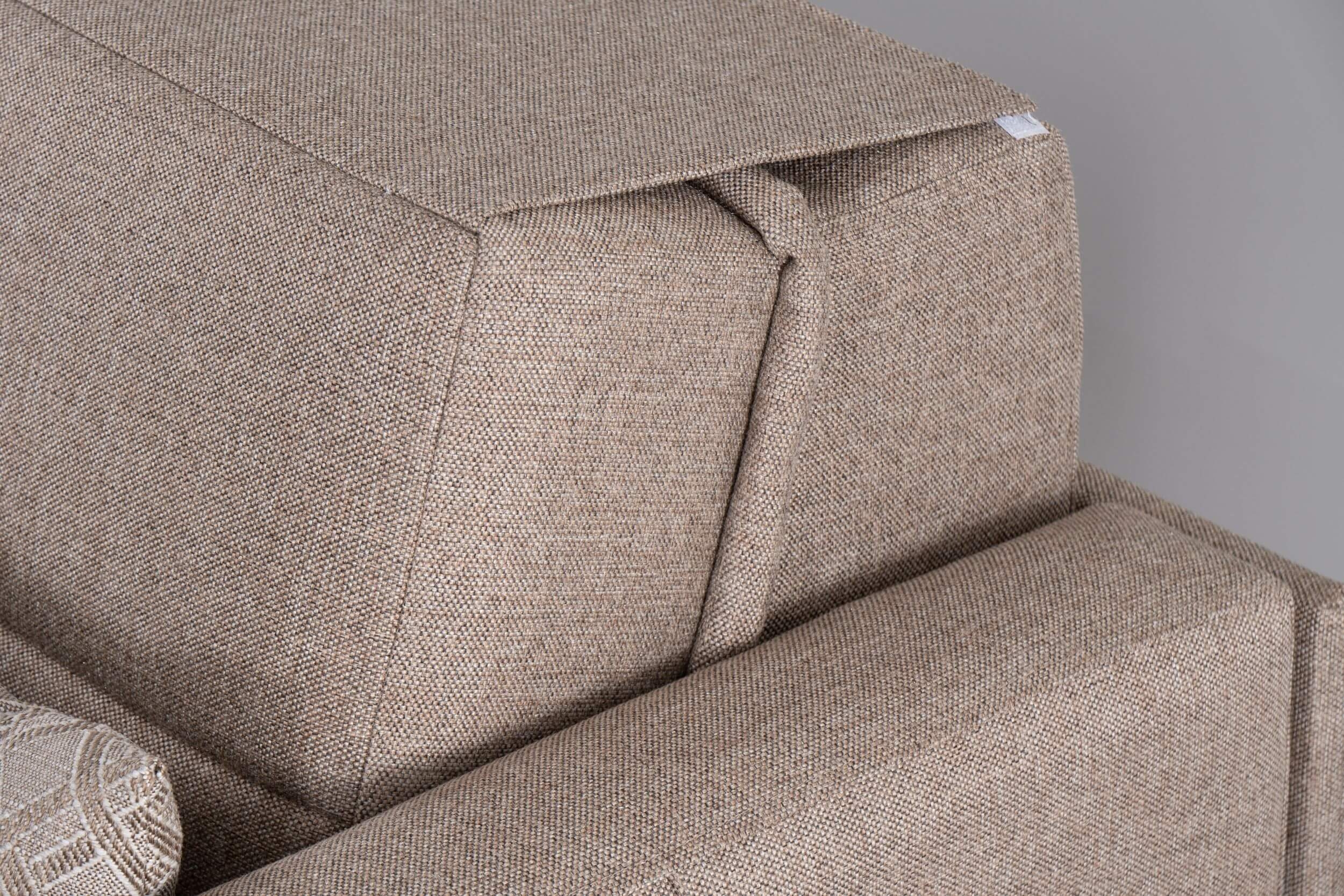 Kilim Pull Out Brown Loveseat Corner
