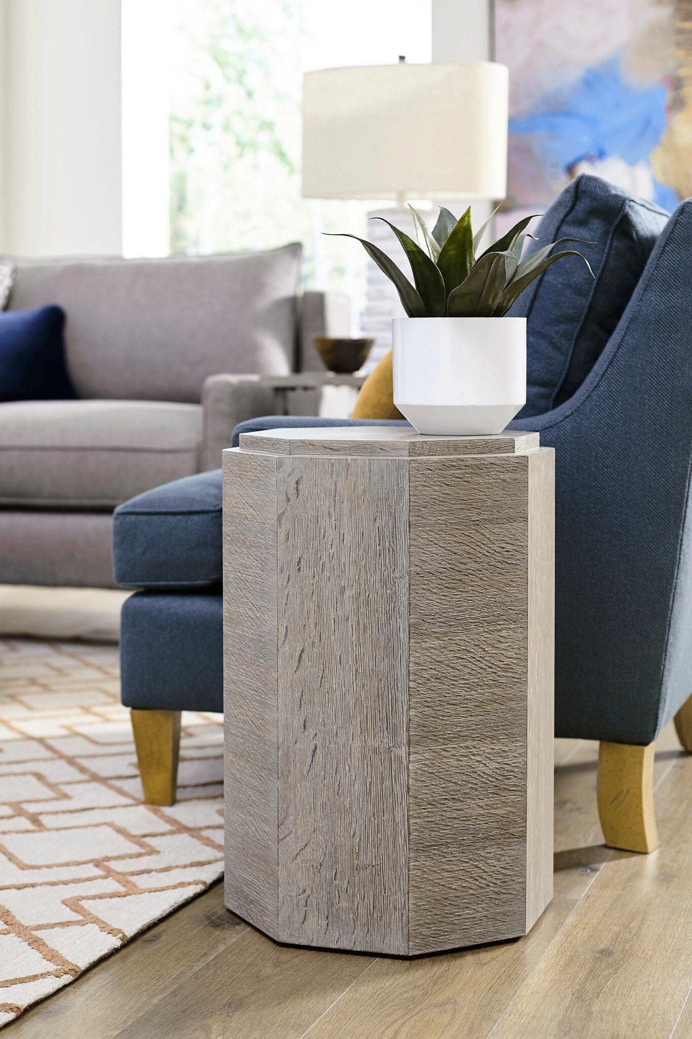 Hammary Furniture Clinton Octagonal Chairside Table