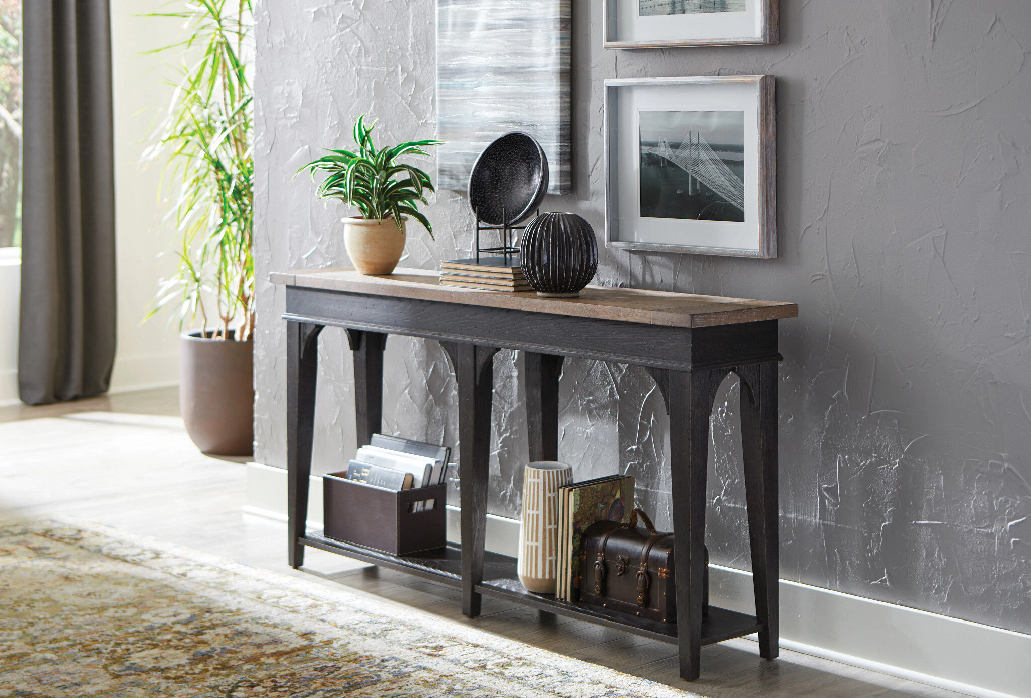 Anchise 62'' Console Table