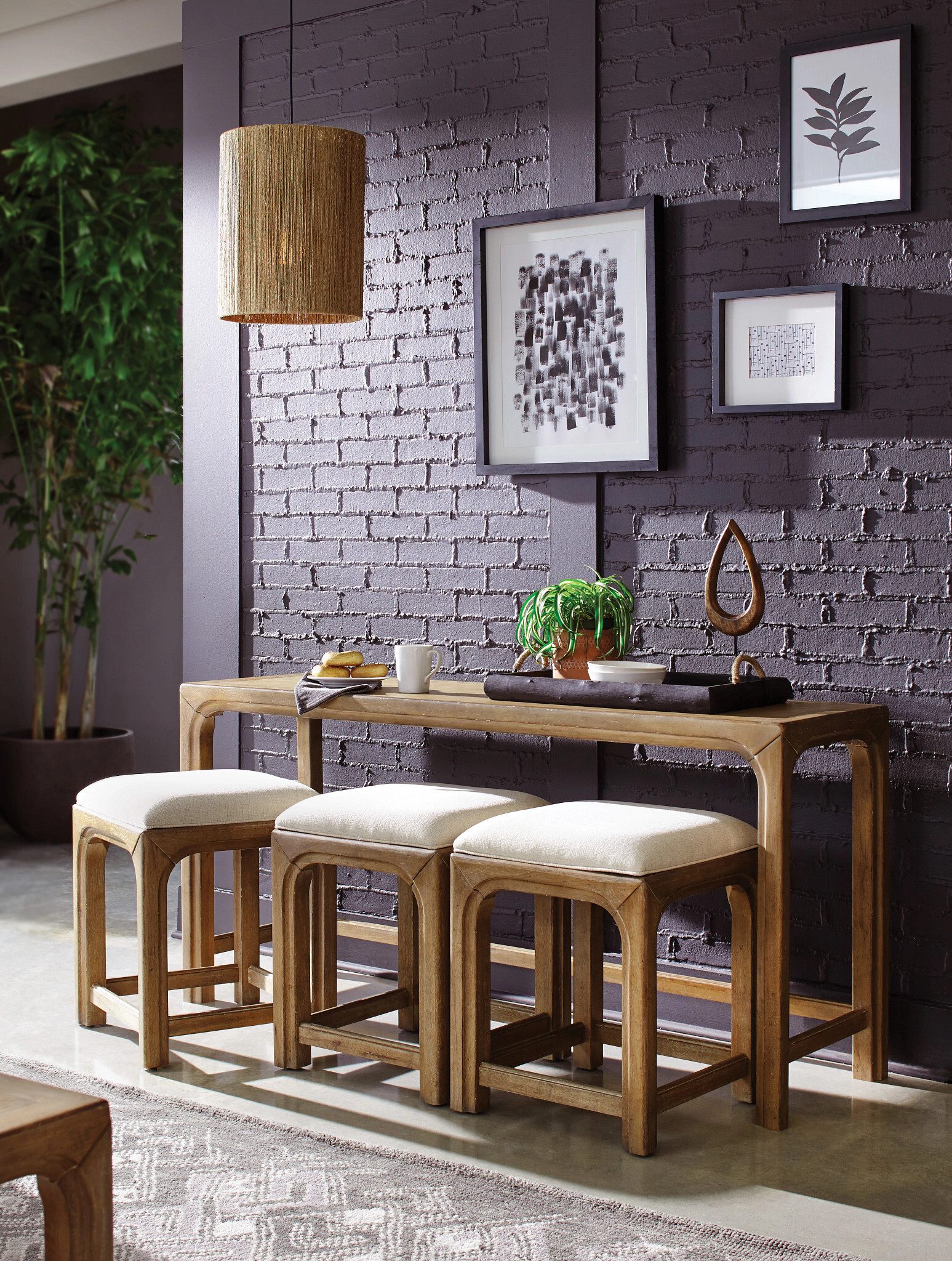 Hammary Jetson Bar Living Room Console with Three Stools