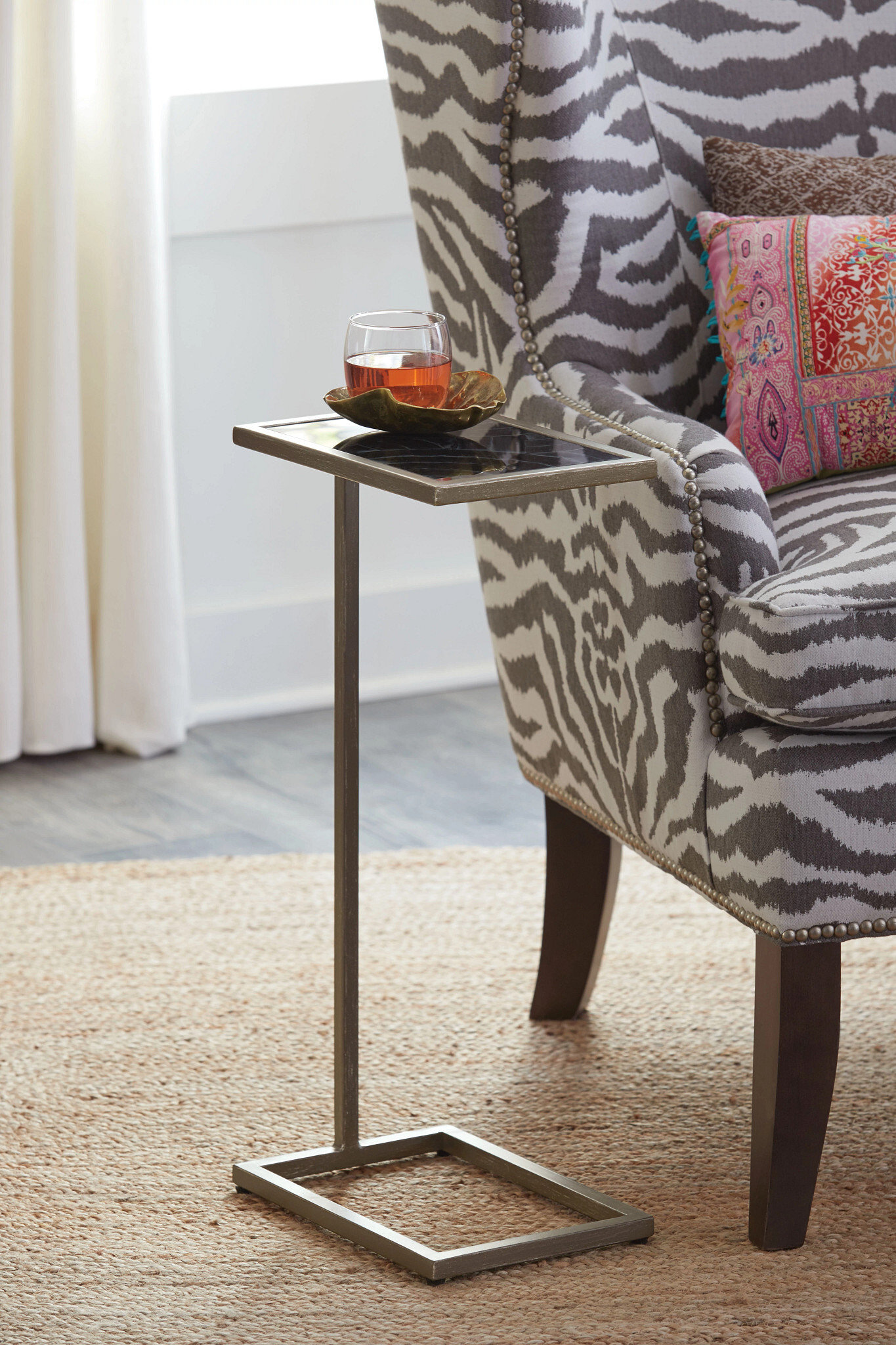 Hammary Hidden Treasures Deco Glass C. Chairside Table