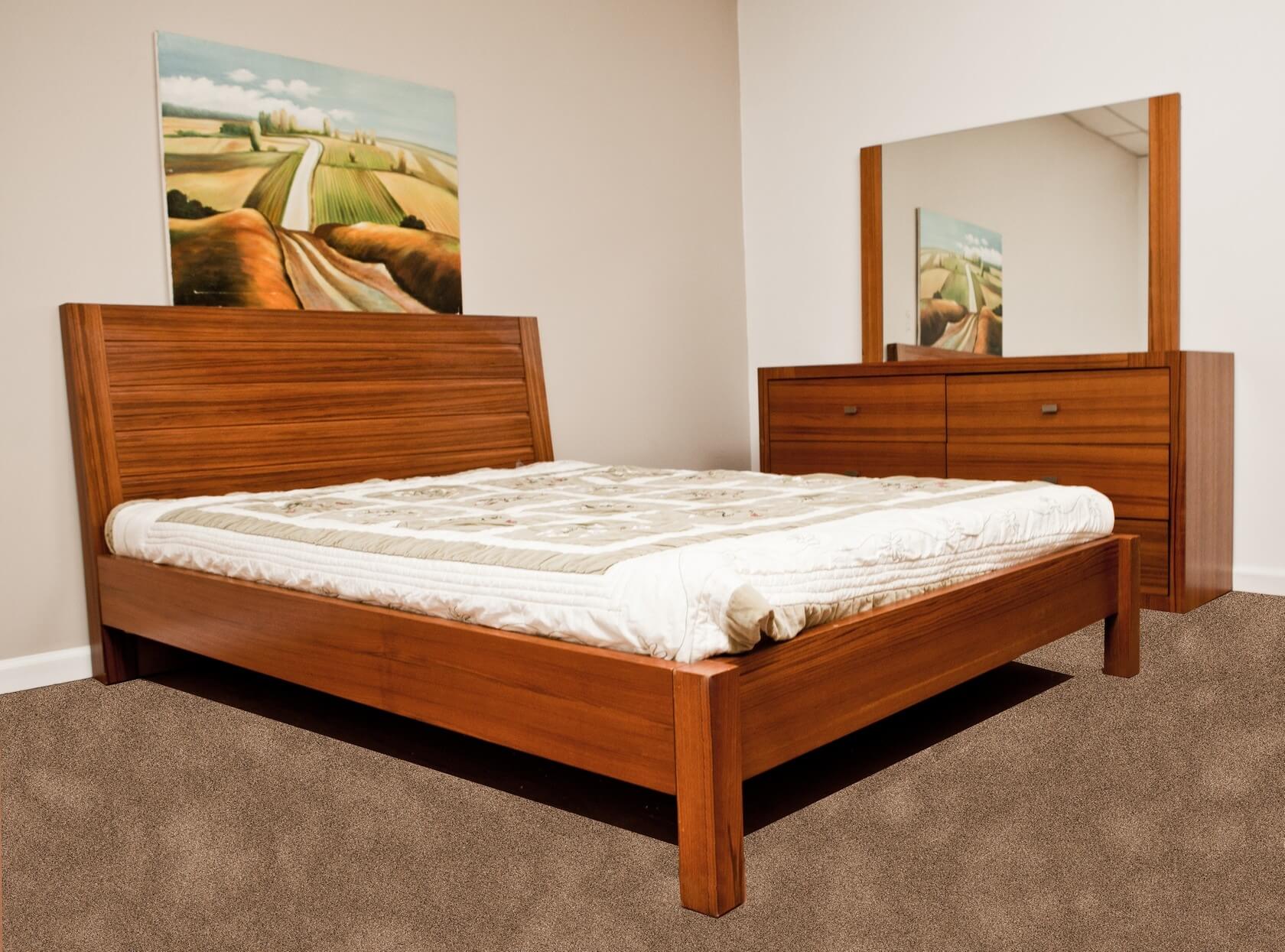 Alpha Queen Wood Veneer Bed