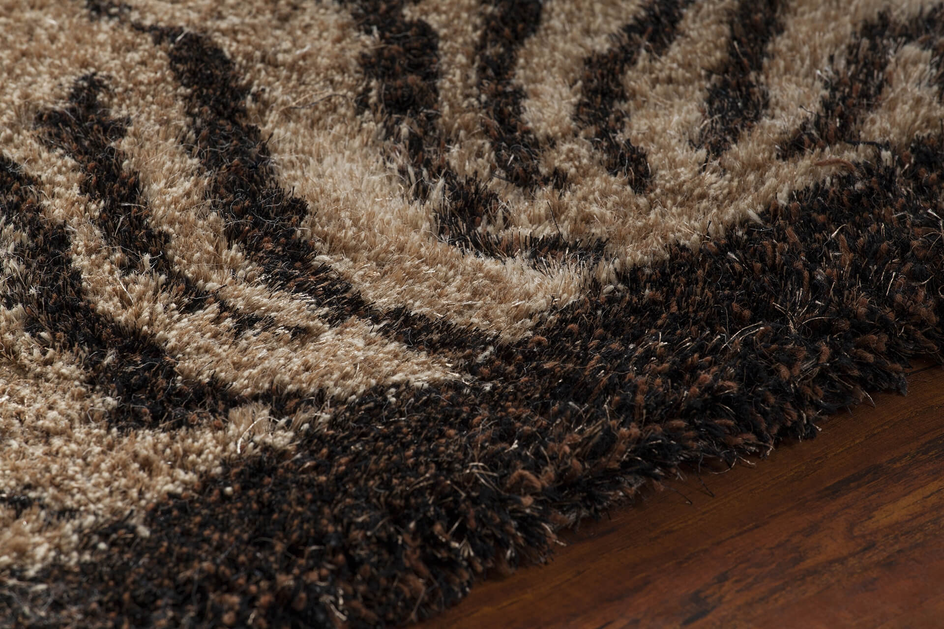 Amazon Polyester/Wool Rectangular Handmade Rug, 9' x 13'