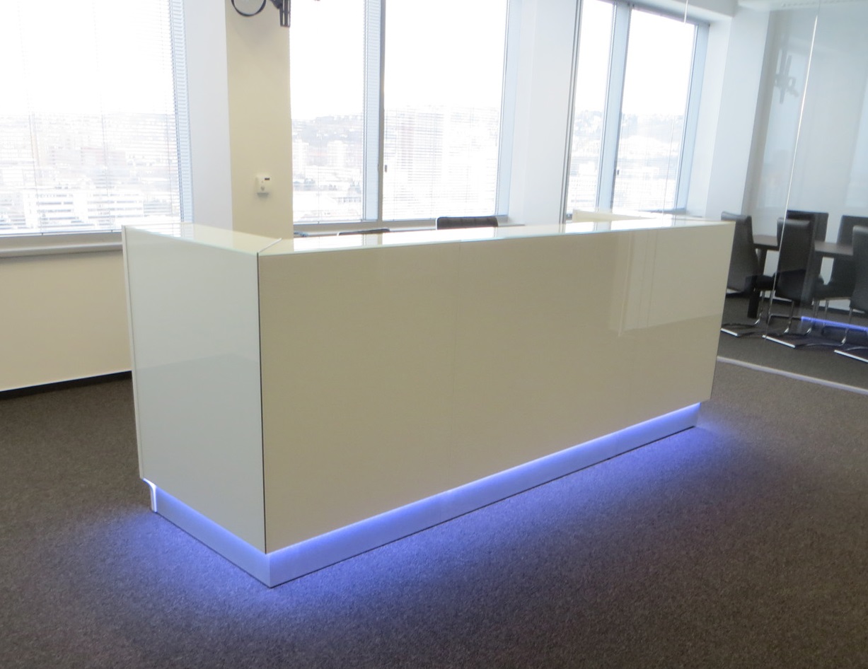 Linea 112" Straight Reception Desk by MDD