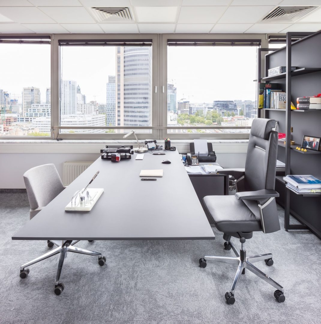 Gravity Electric Height Adjustable Sit Stand Executive Desk