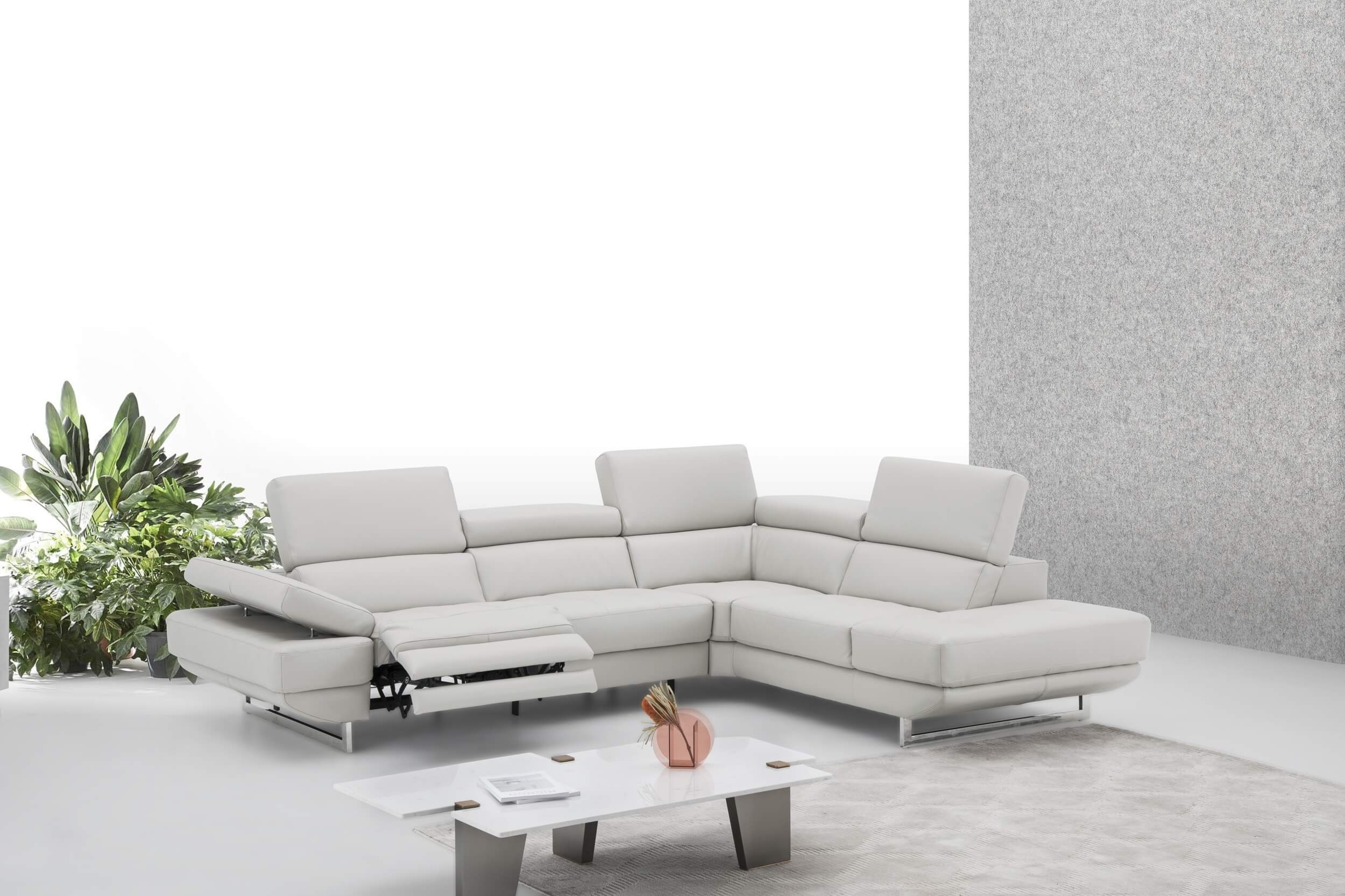 Annalaise Recliner Leather Sectional Sofa in Dark Gray by J&M