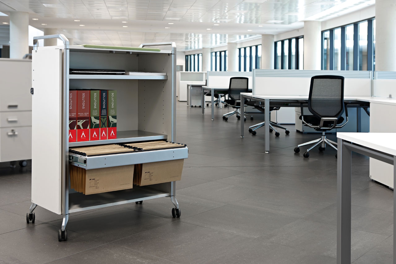 On Time 33 Mobile Storage Cabinet w/Castors