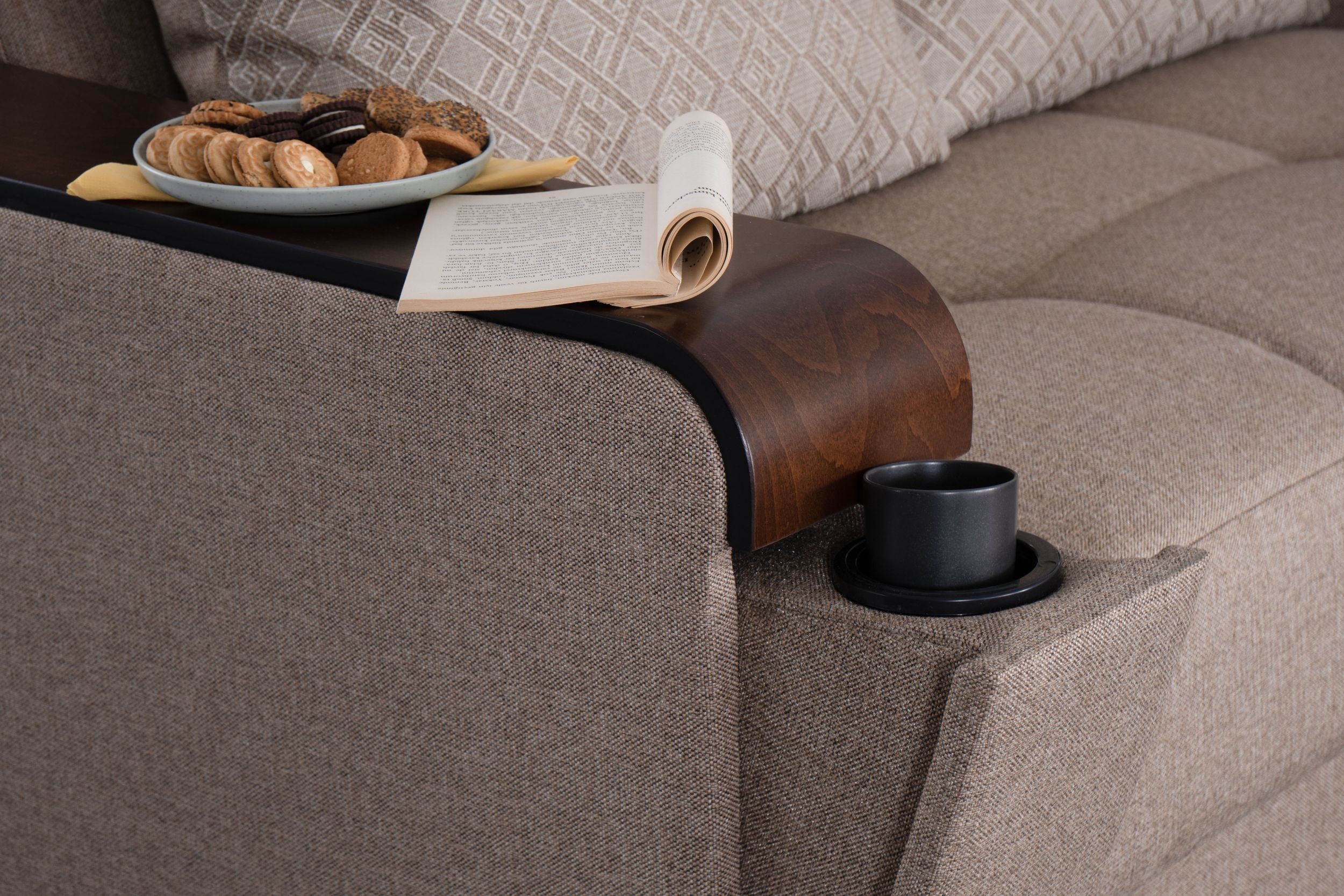 SM Ariana Fabric Sleeper Sofa