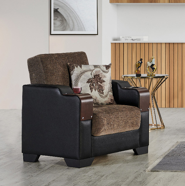 Arkansas Fabric/Leatherette Chair