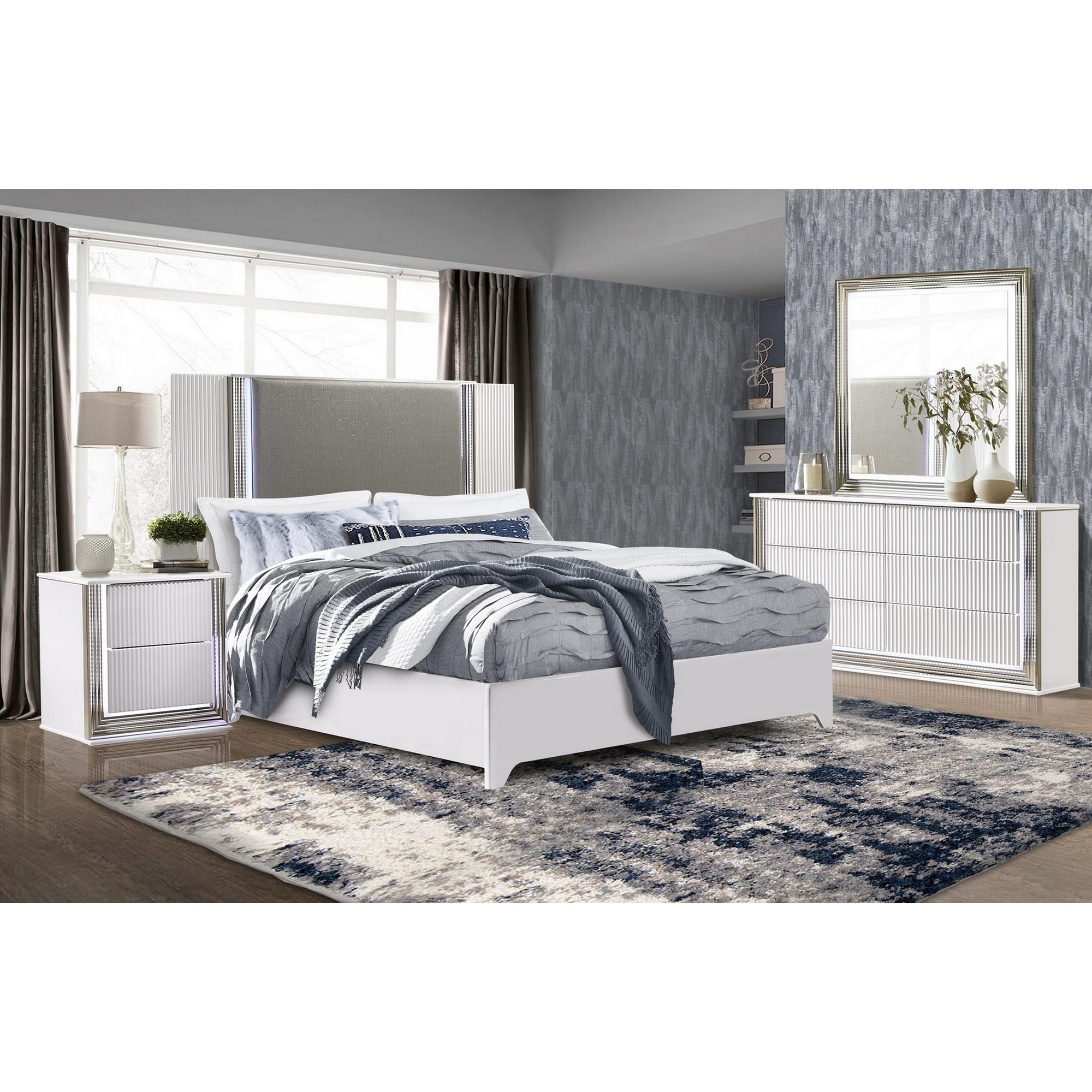 Aspen Queen Size Bed w/LED Lighting