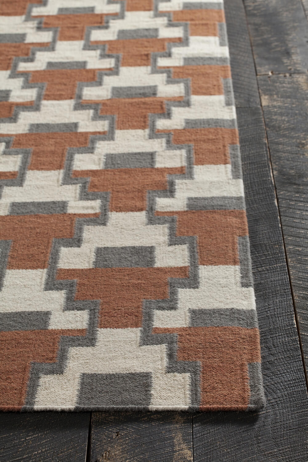 Avon Wool Rectangular Handmade Rug, 5' x 7'6"