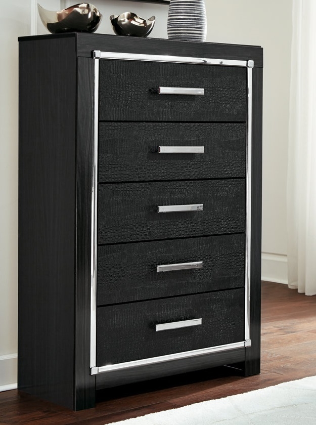Ashley SM Kaydell PU/Wood Panel Bedroom Set w/LED Lighting, Queen Size