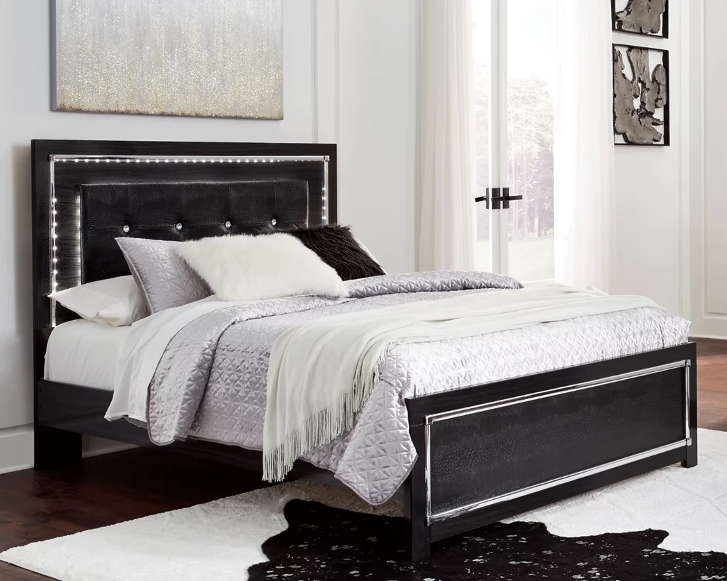 Ashley SM Kaydell PU/Wood Panel Bedroom Set w/LED Lighting, Queen Size