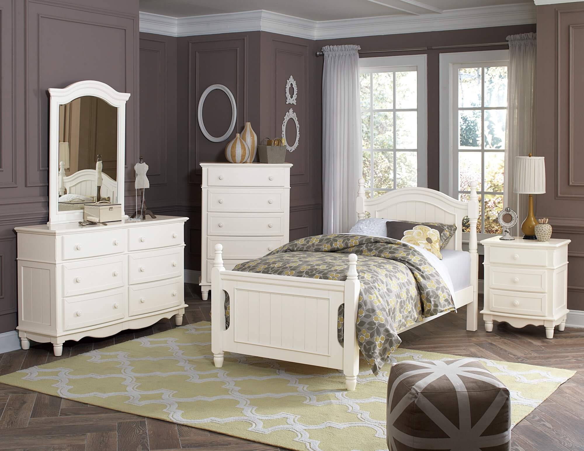 Clementine Wood Platform Bed, Full Size