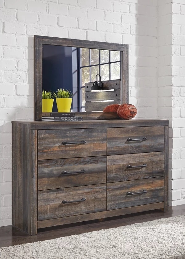 Ashley SM Drystan Wood Panel Bedroom Set w/LED Light