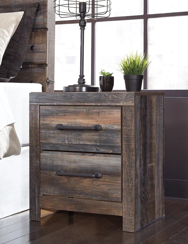 Ashley SM Drystan Wood Nightstand w/2 Drawers