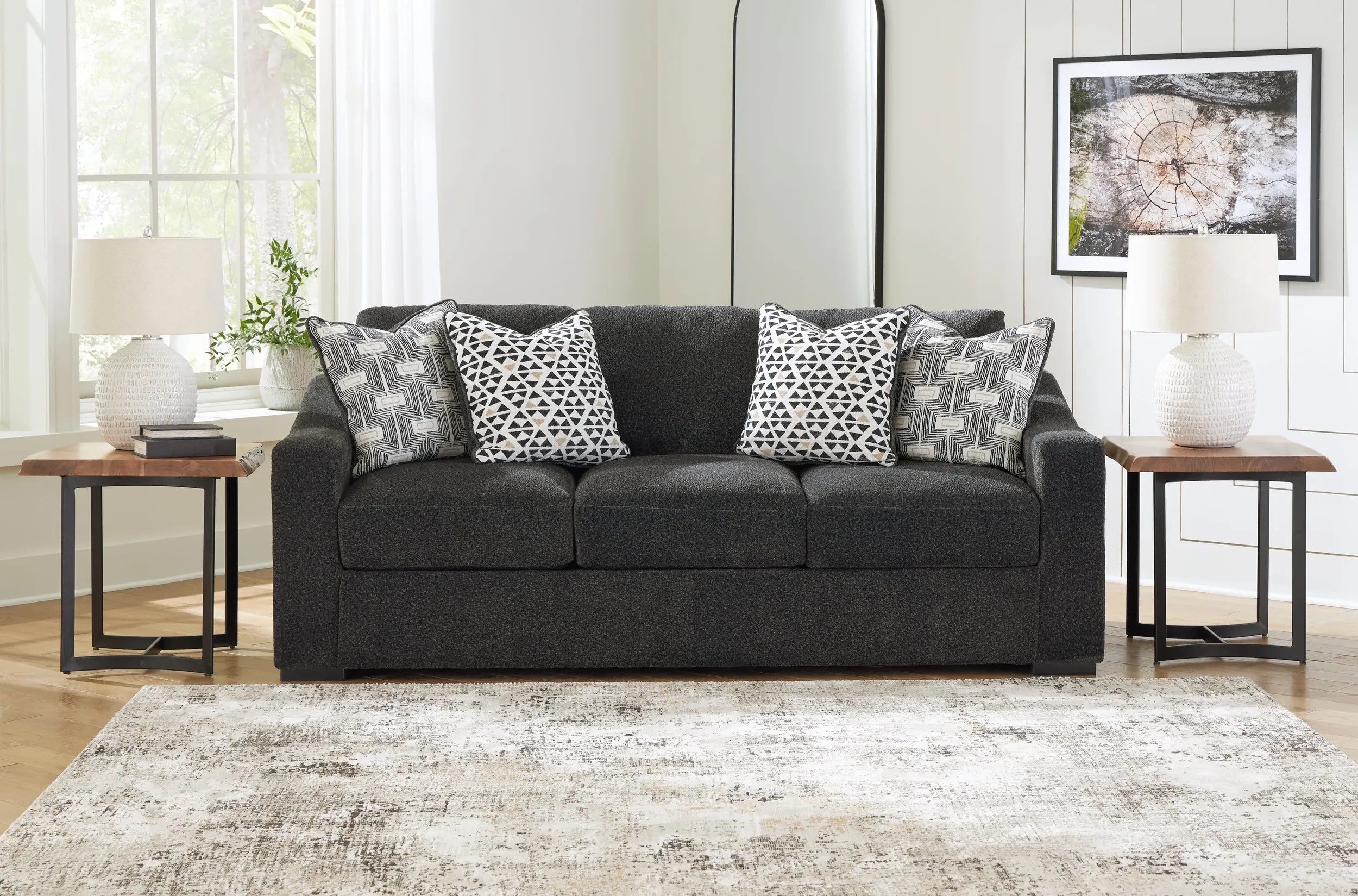 Wryenlynn Fabric Sofa