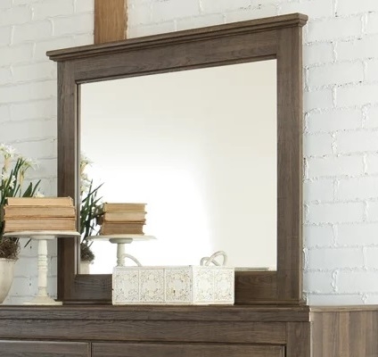 Juararo Wood Mirror