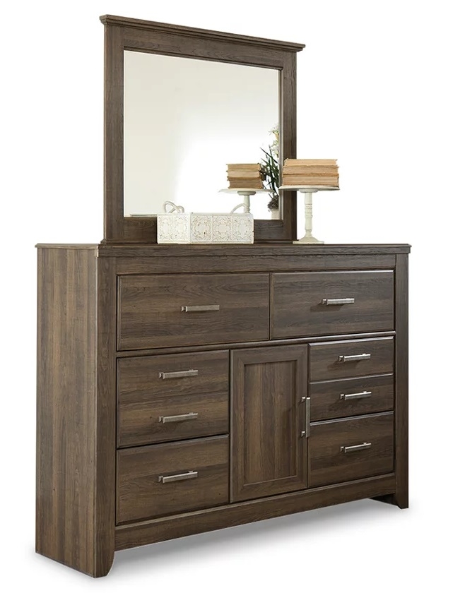 Juararo Wood Panel Bedroom Set