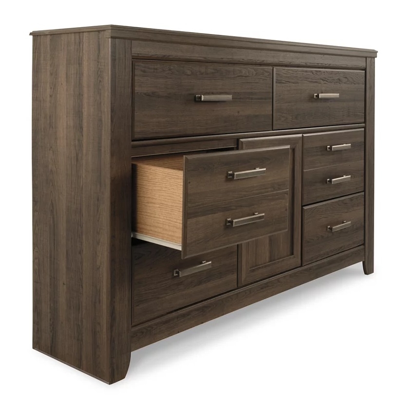 Juararo Wood Dresser w/6 Drawers & Door