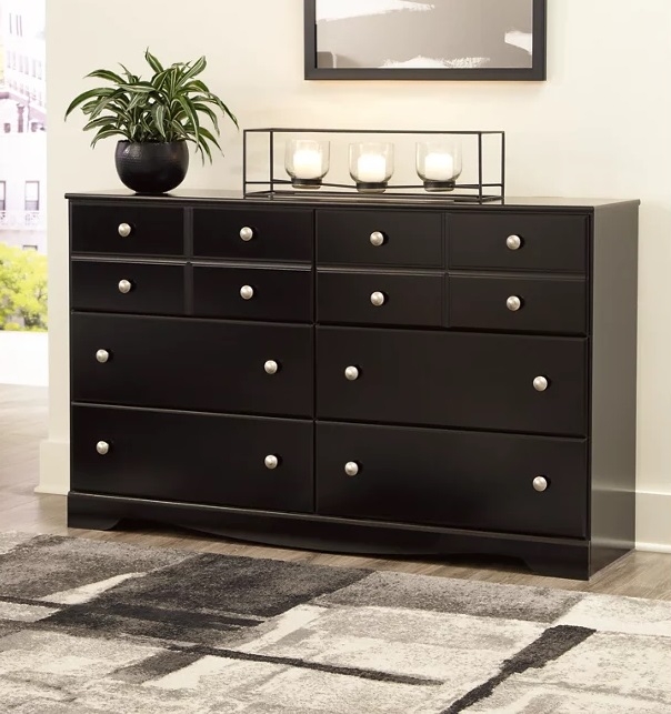 Mirlotown Wood Poster Bedroom Set