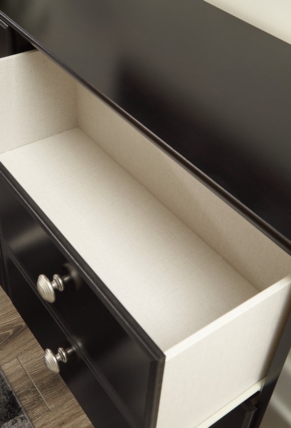 Mirlotown Wood Doble Dresser w/6 Drawers