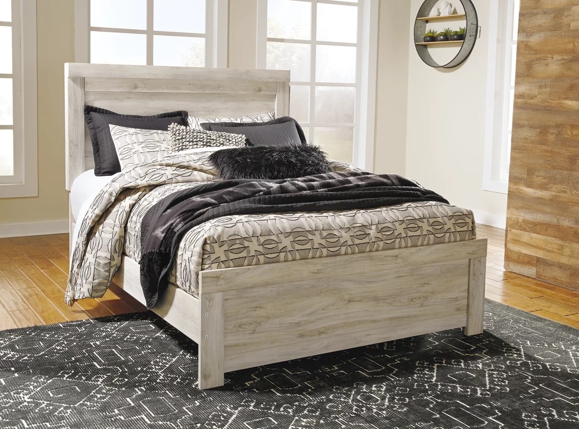 Bellaby Wood Panel Bed, Queen Size