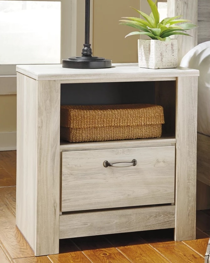 Bellaby Wood Panel Bedroom Set, Queen Size
