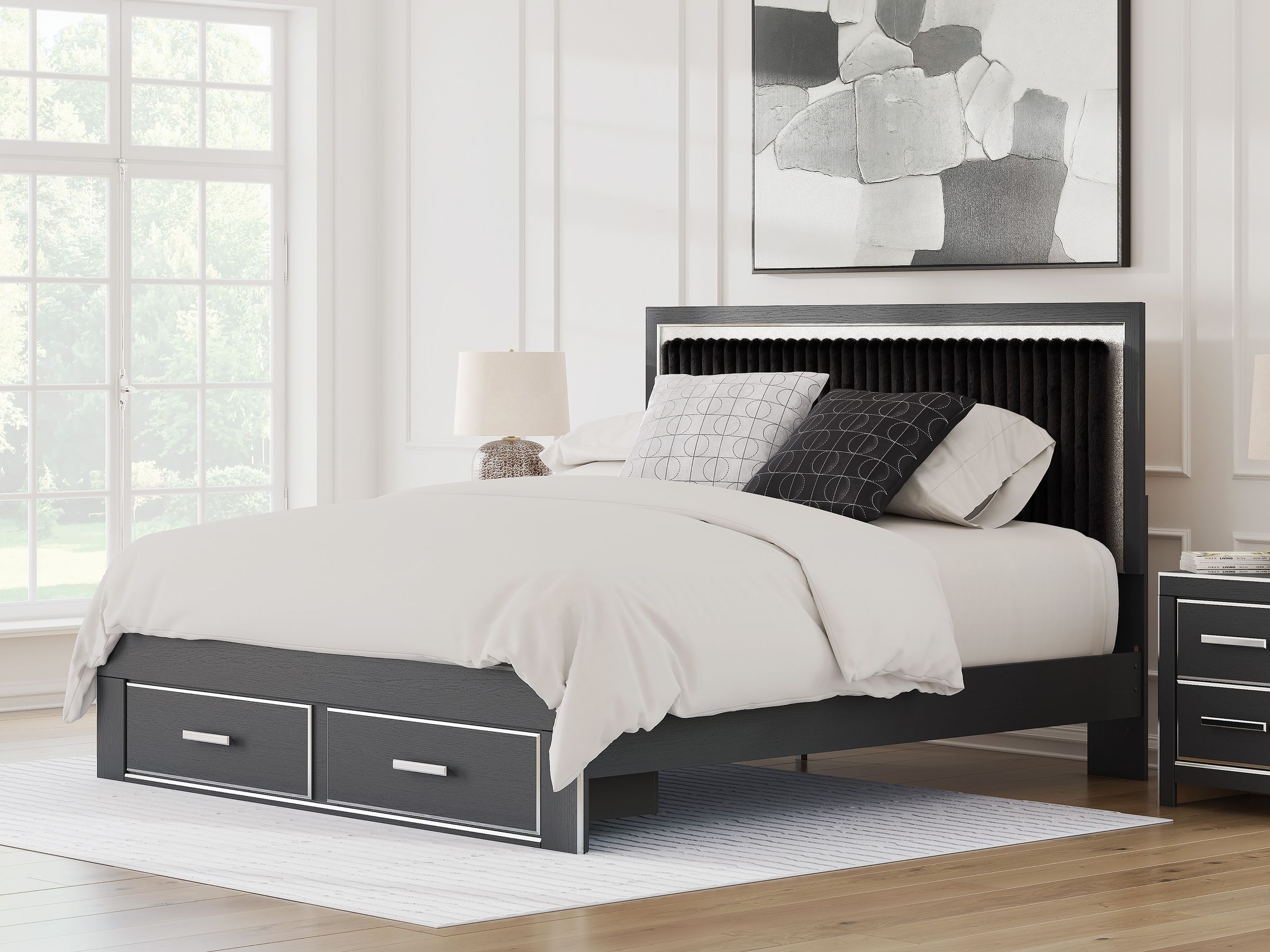 Zuraleus Wood/Polyester Storage Panel Bed, King Size