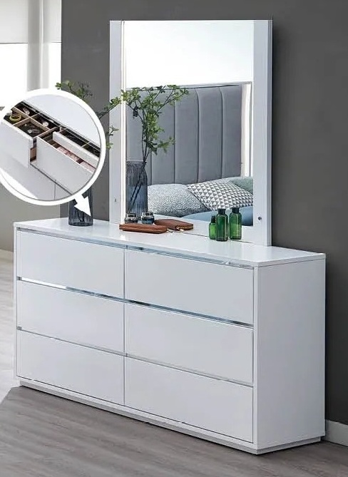 B36 Storage Platform Bedroom Set with Soft Headboard