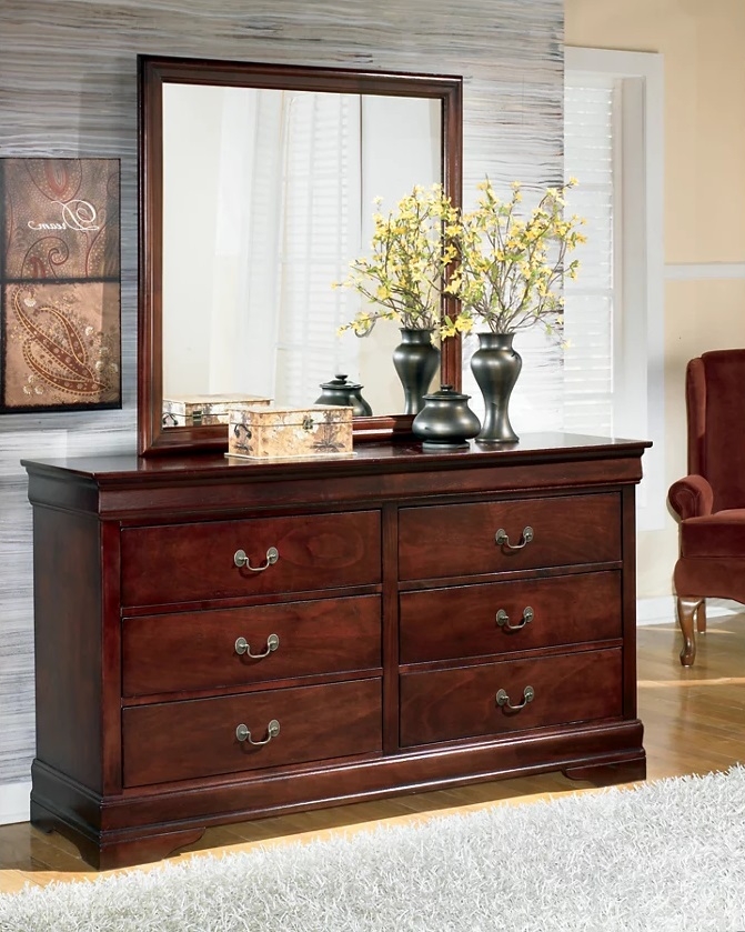 Alisdair Wood Double Dresser w/6 Drawers